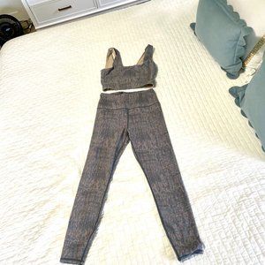 VARLEY High-Rise Leggings 25